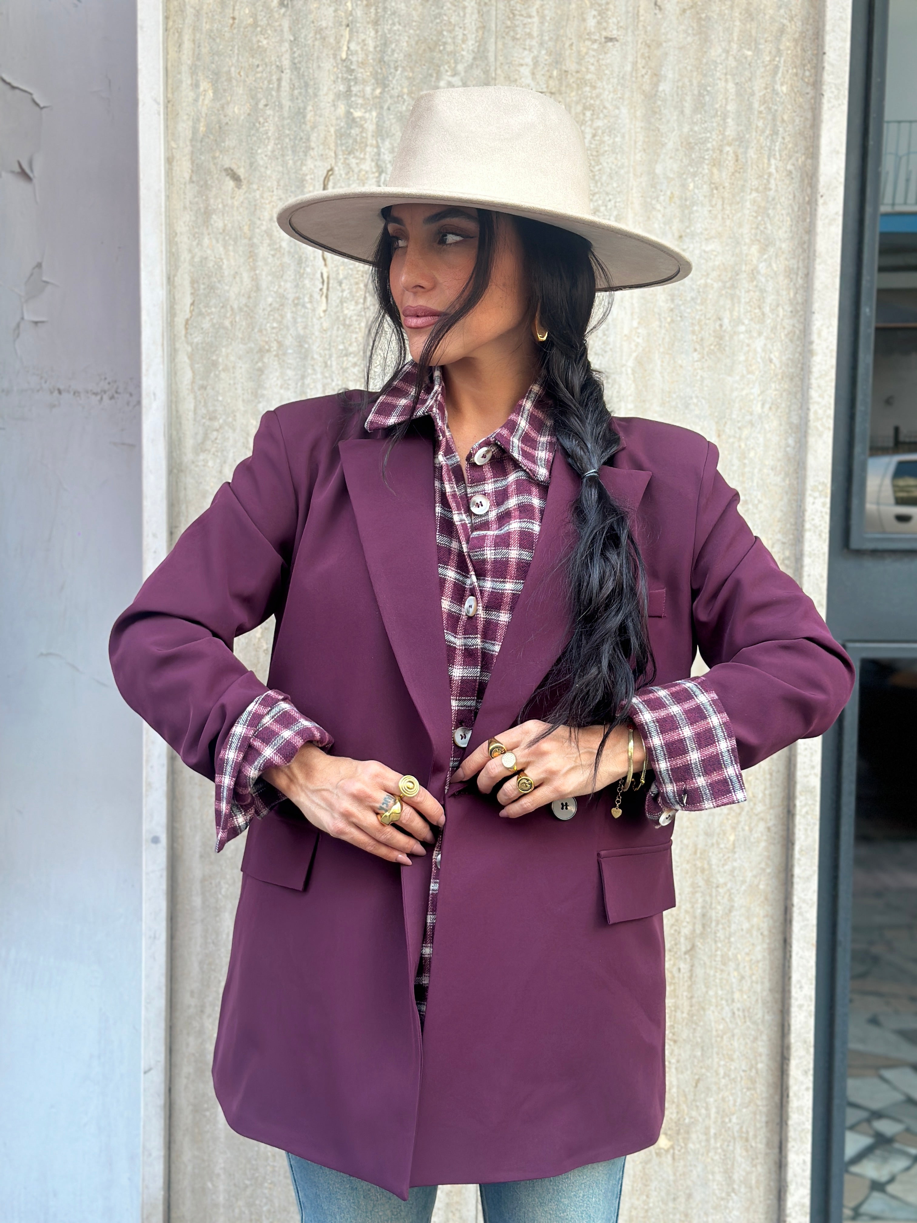 Blazer Kelly