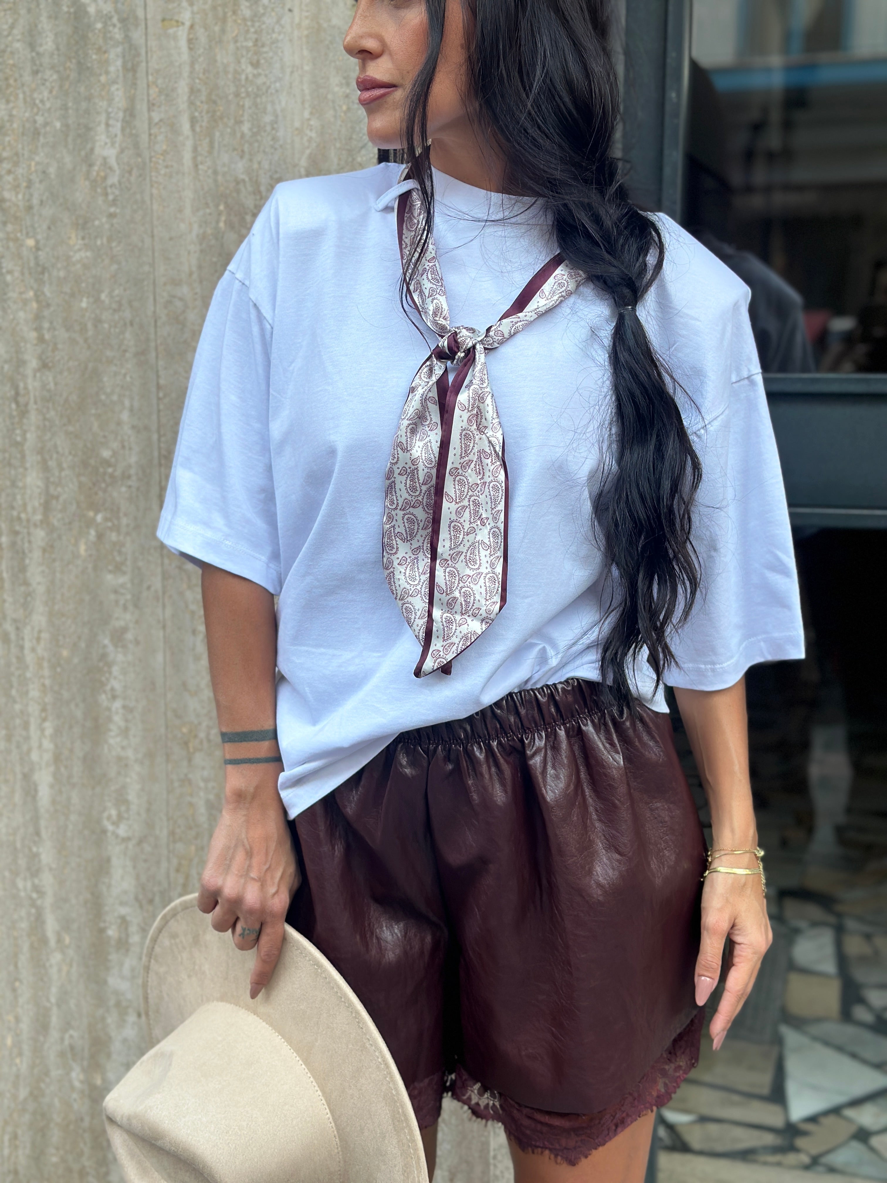 Shorts Ecopelle con Ricami
