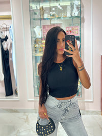 Canotta Basic Crop