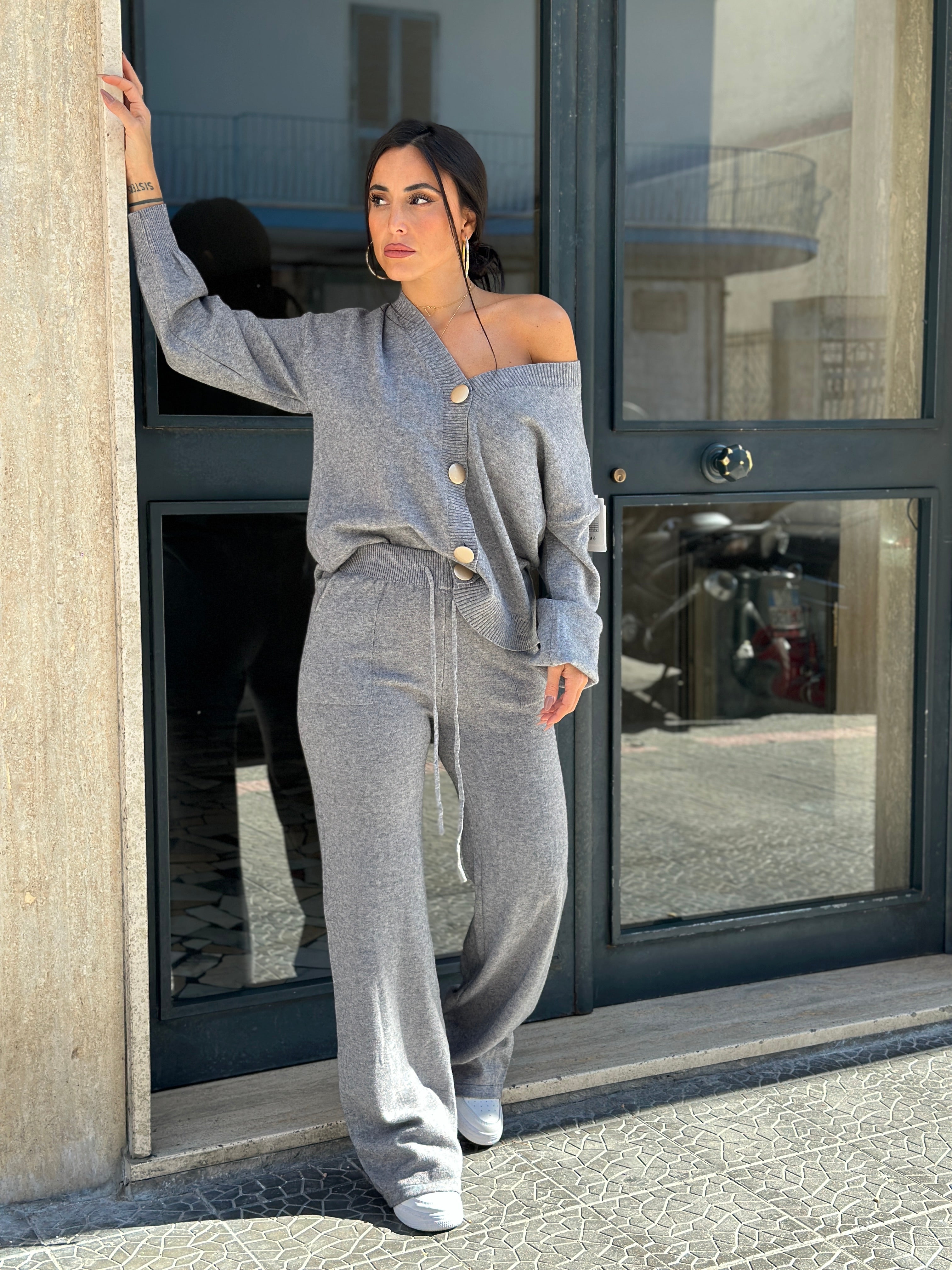 Coordinato in Lana Bottoni oro