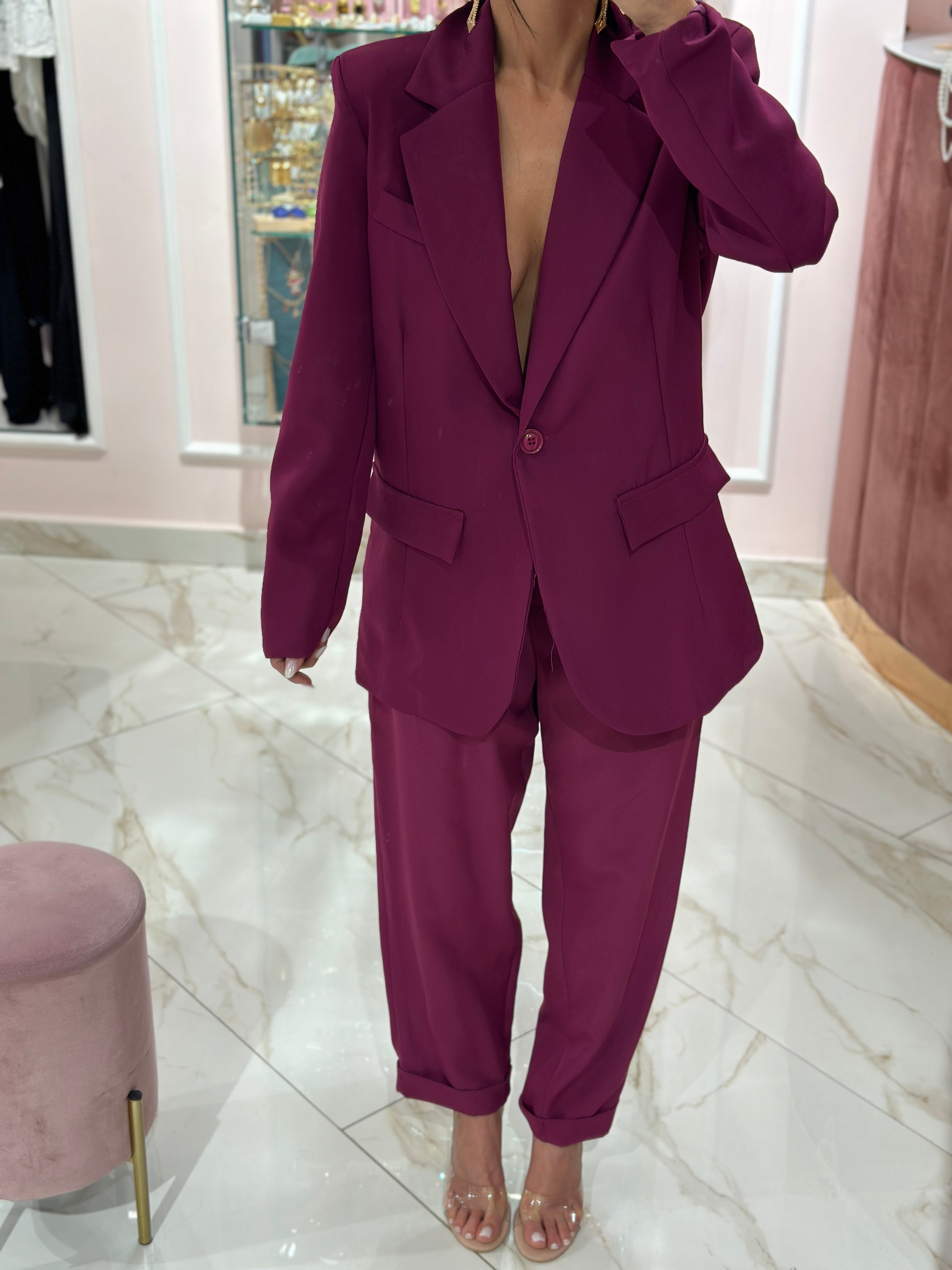 Tailleur Sisters
