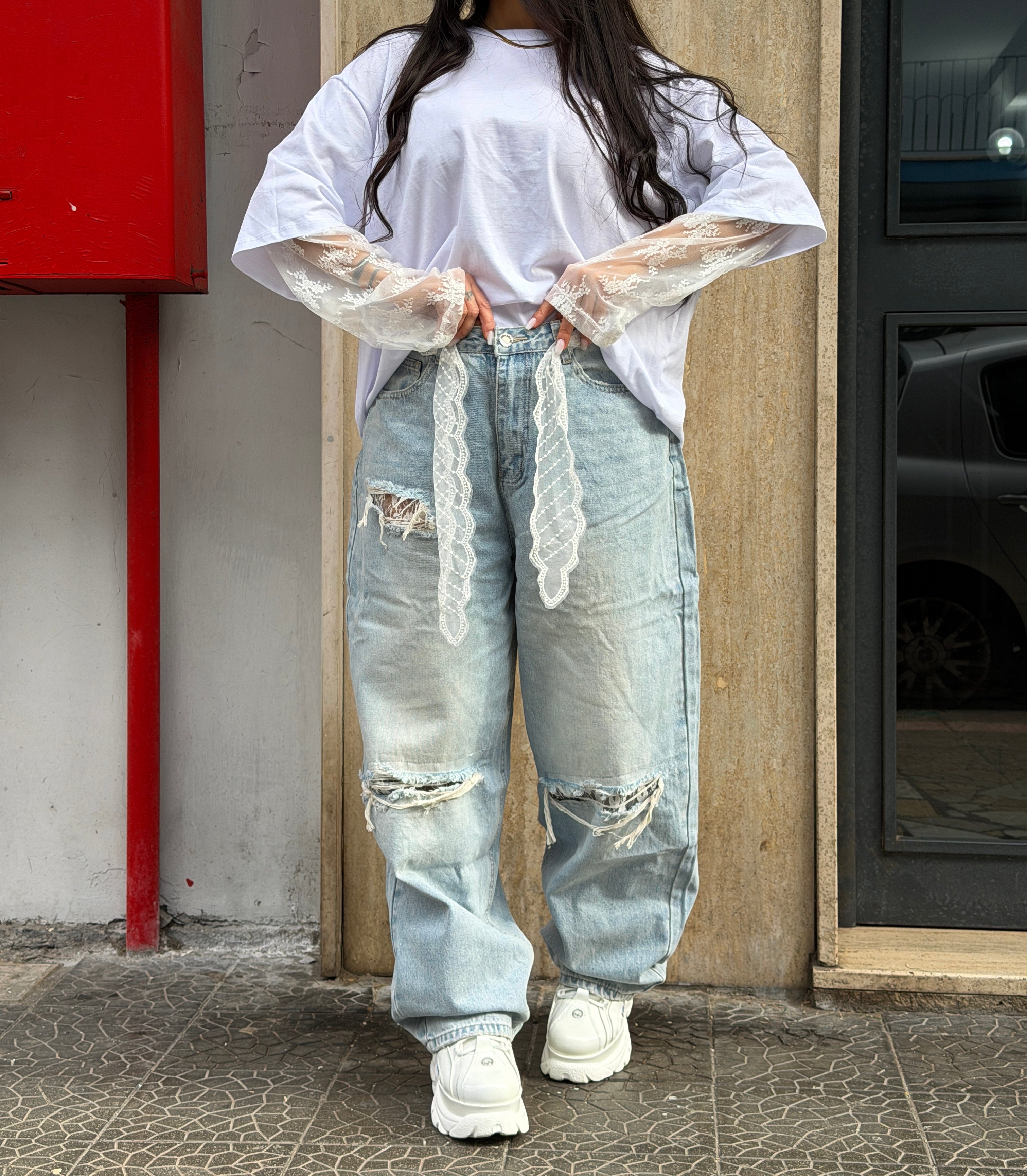 Balloon Chiaro con Ricami