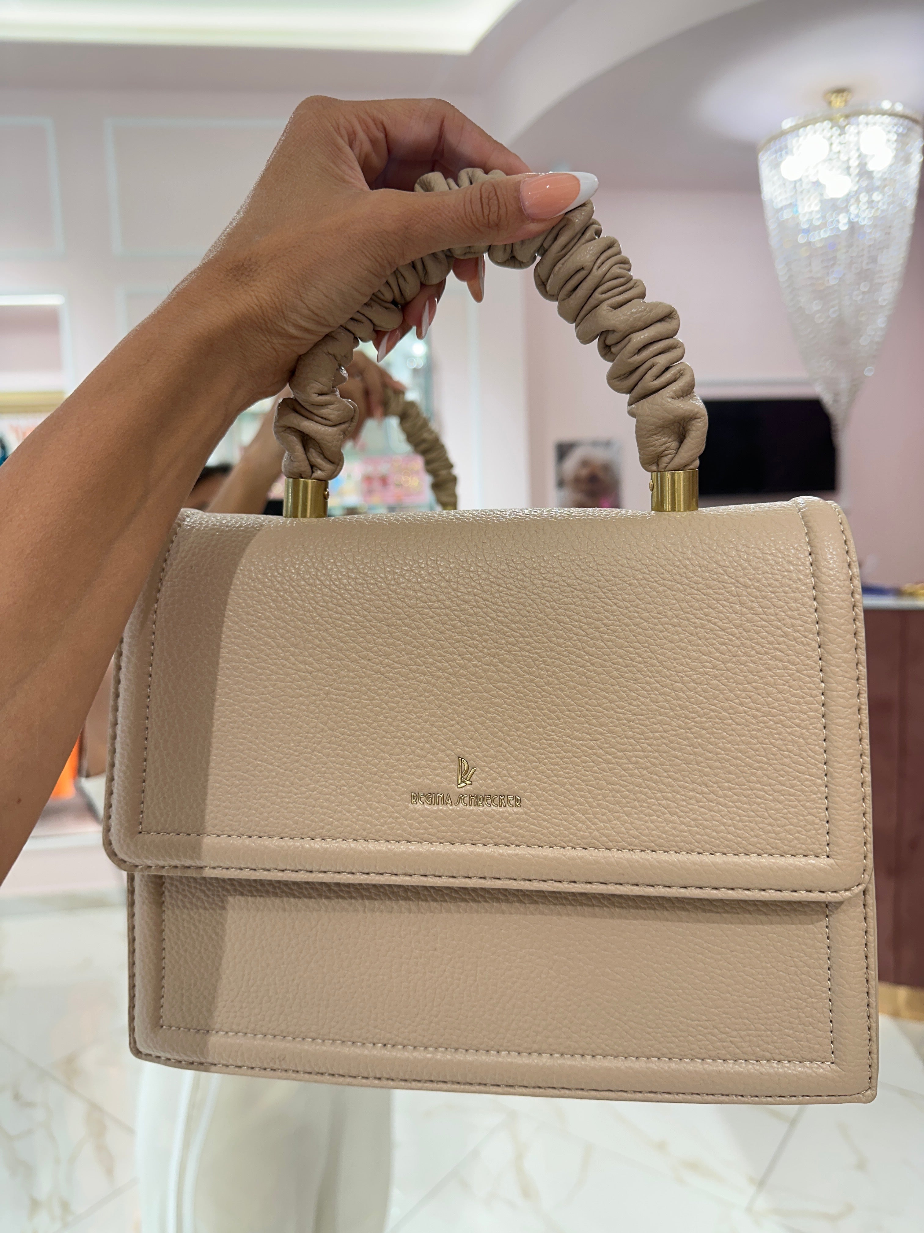 Borsa Regina