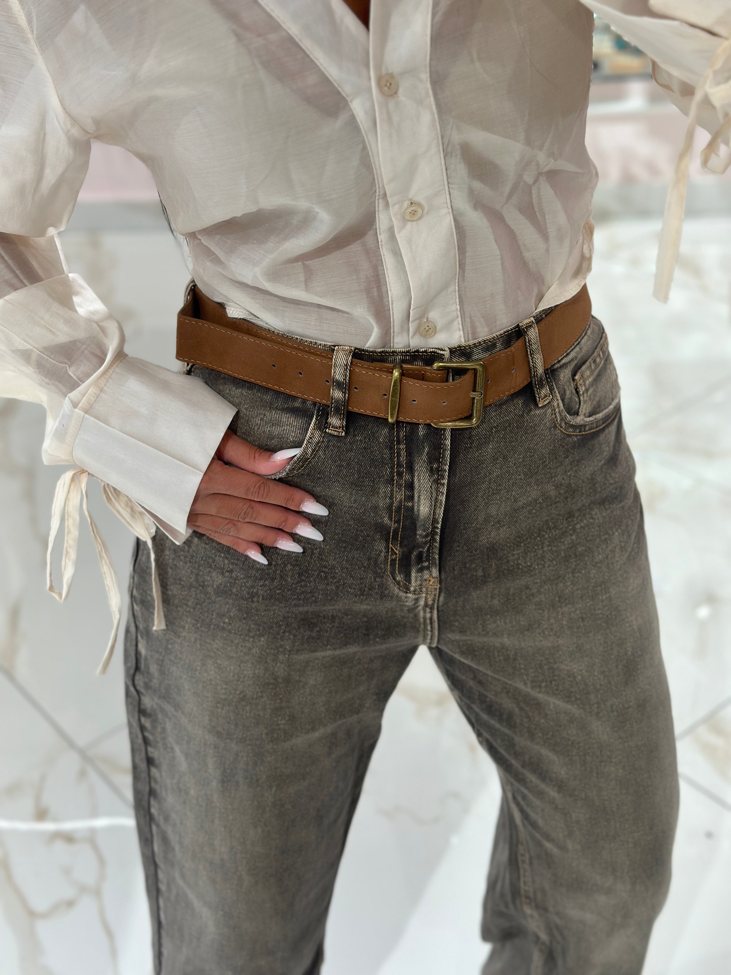 Jeans Cappuccino con cintura