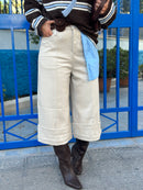 Bermuda Piegone Con Cintura