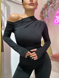 Tuta Kim Zampa