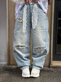 Balloon Chiaro con Ricami