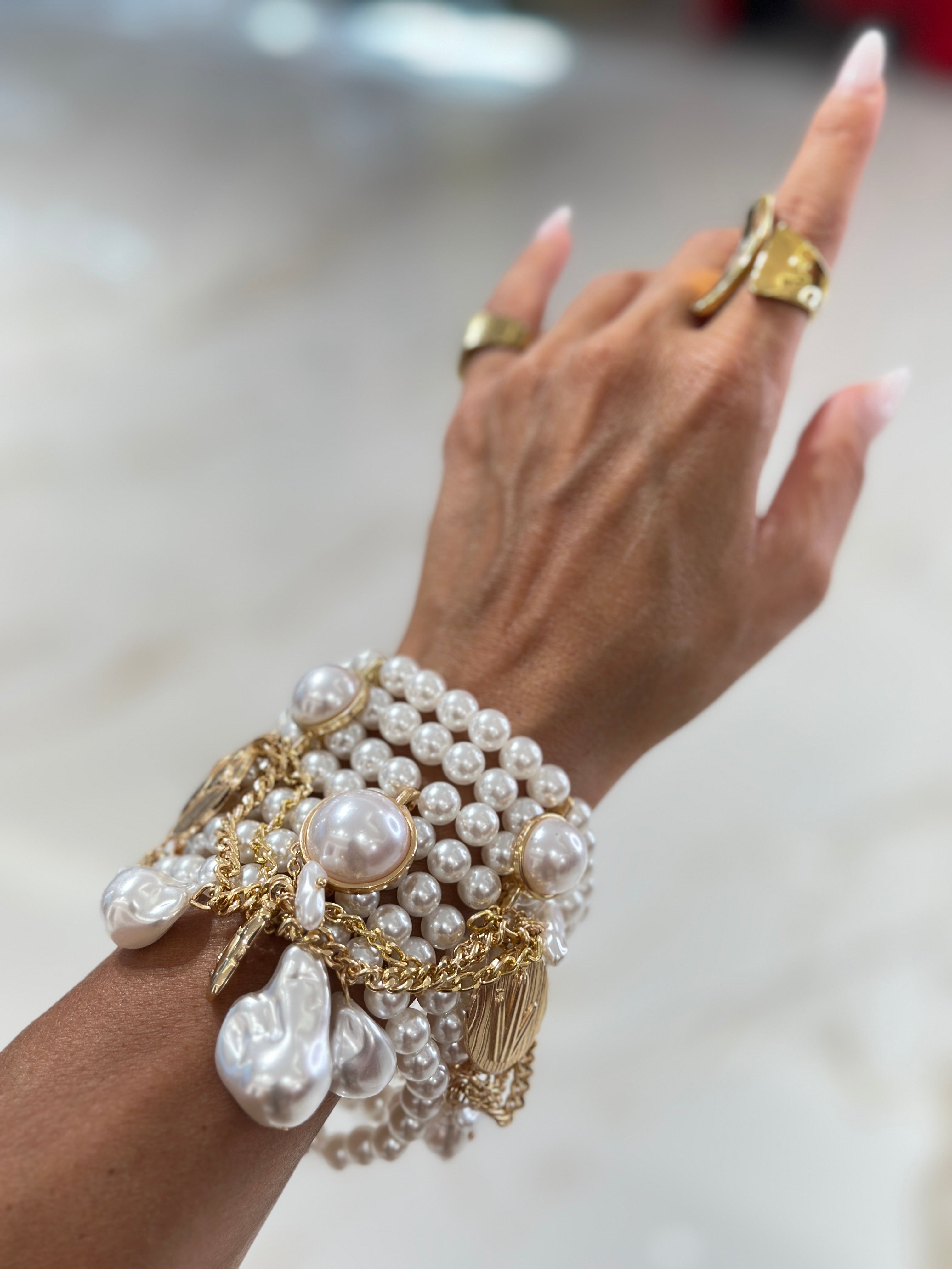 Bracciale Perle Pendenti