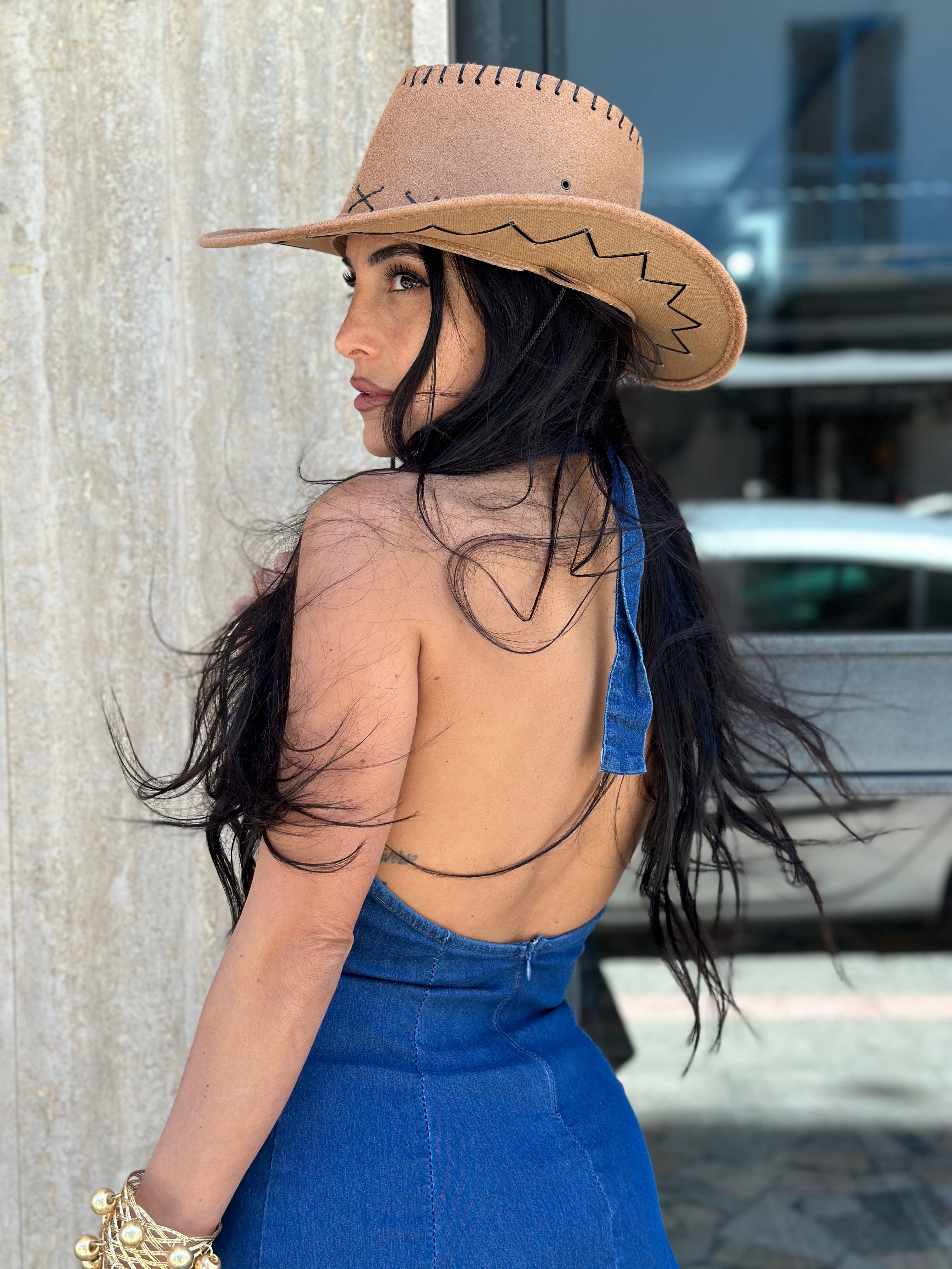 Abito Karol