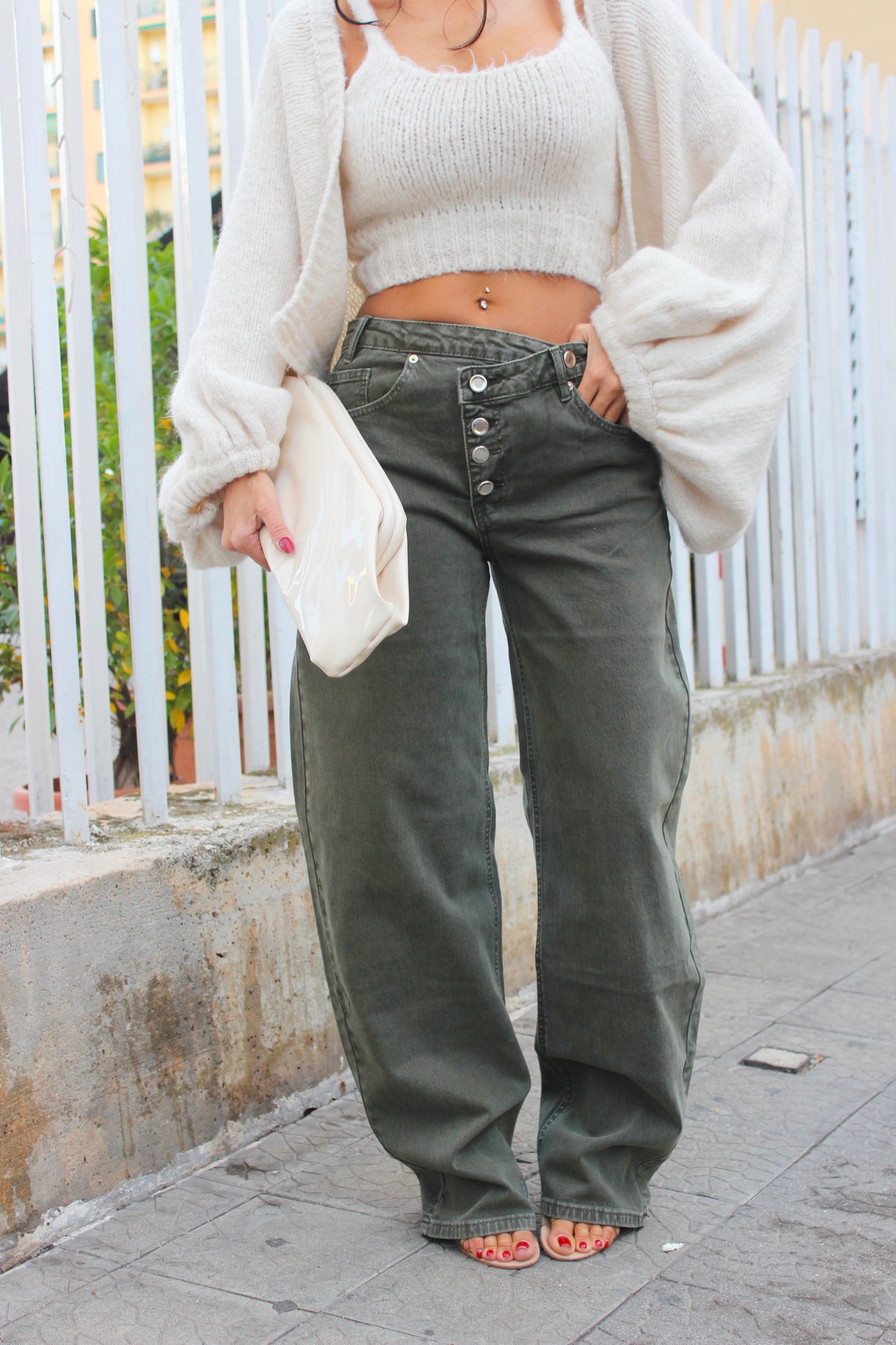 Jeans Green Chiusura Asimmetrica