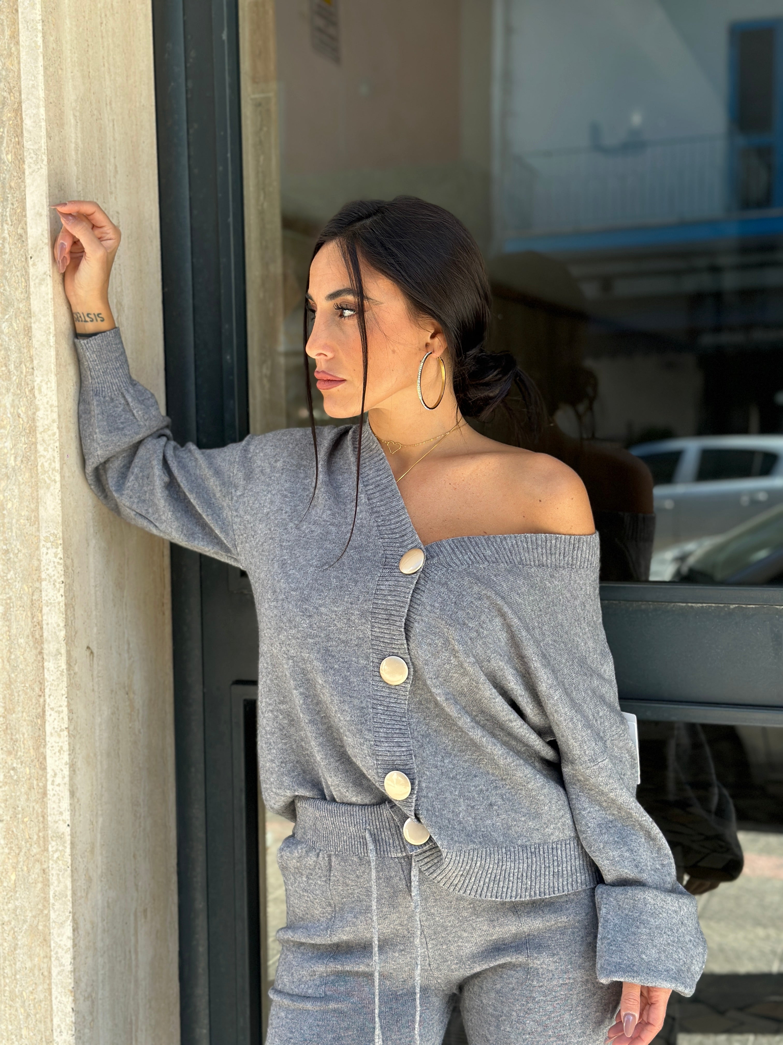 Coordinato in Lana Bottoni oro