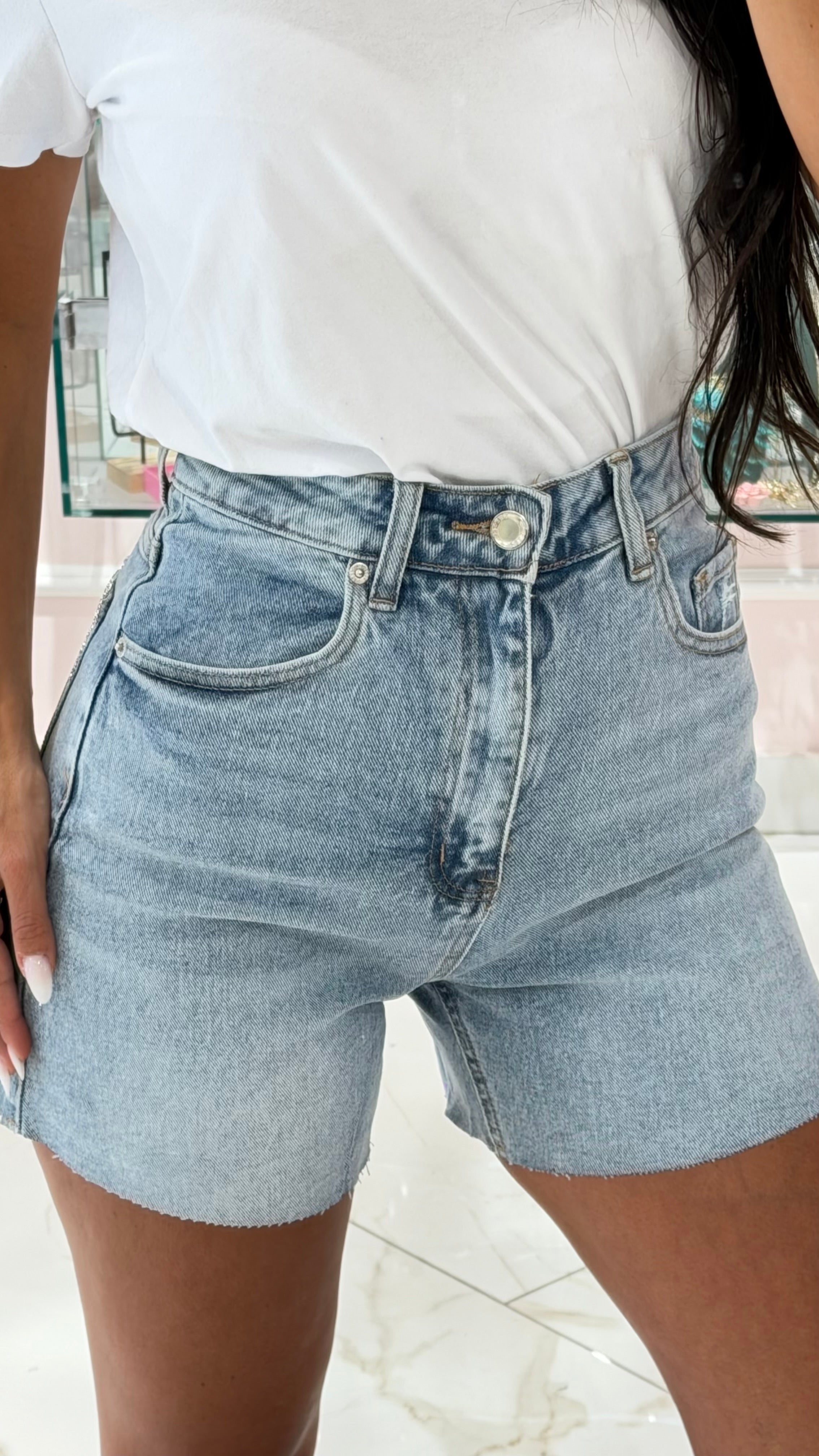 Shorts Tasca Strass Silver