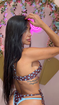Bikini Twin Pois