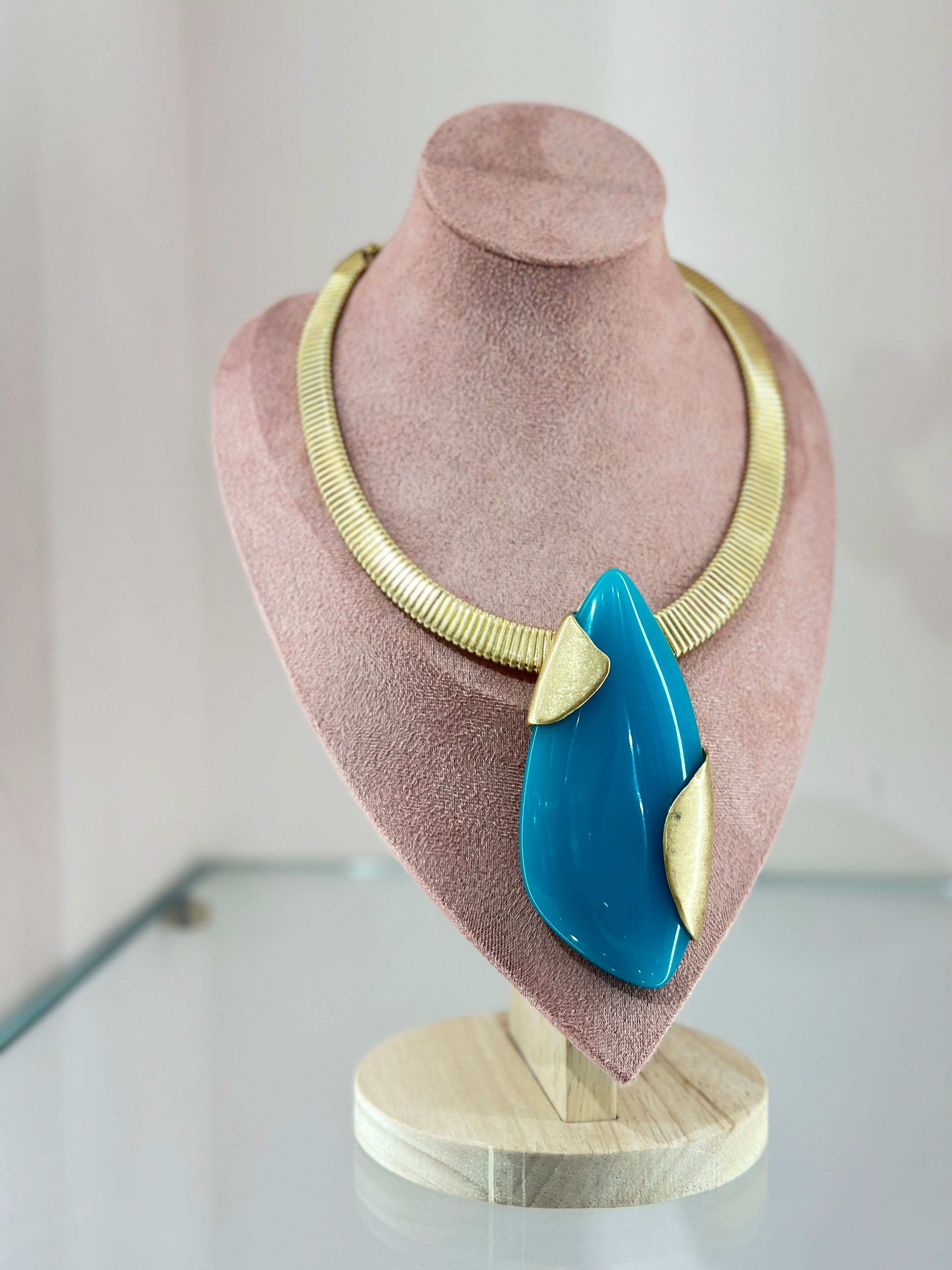 Collana Ambra